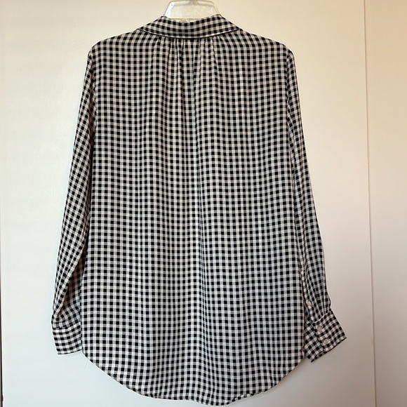 Button down top - Picture 4 of 5